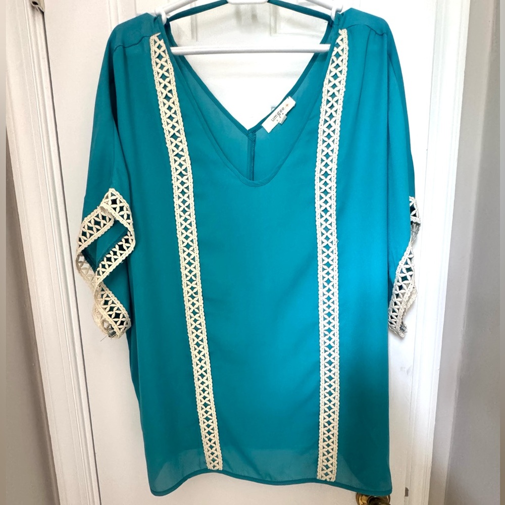 Umgee, Boho Teal, Crochet Accent Blouse, Size XL